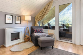 Rož'ca apartments with mountain view
